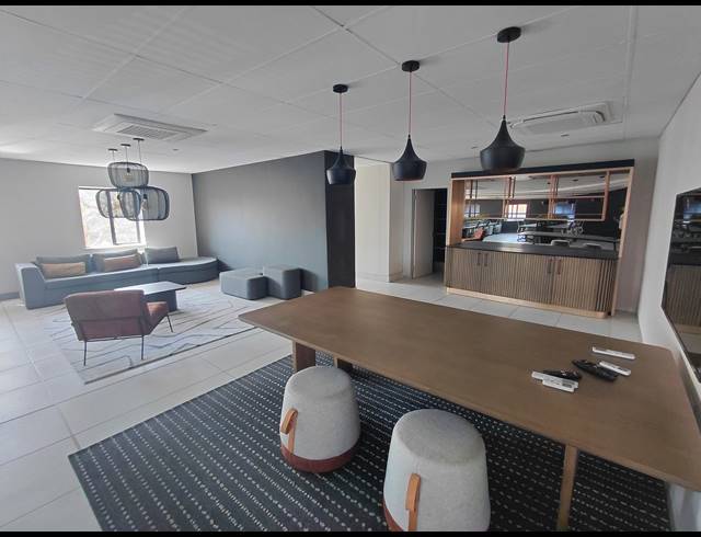270M² OFFICE TO LET IN VORNA VALLEY